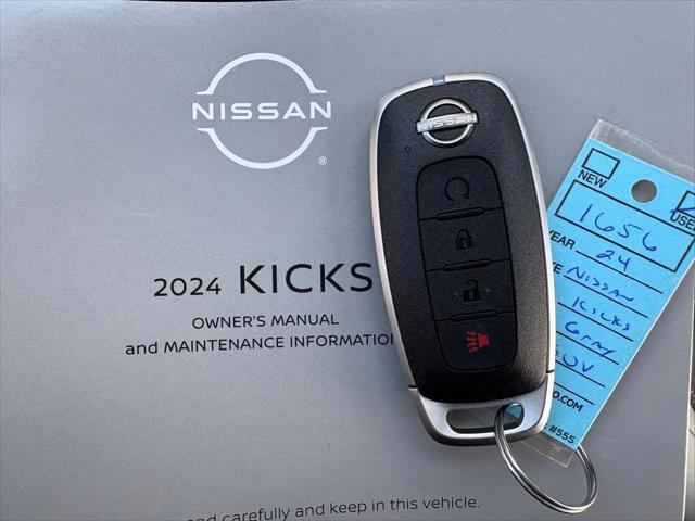 2024 Nissan Kicks SR Xtronic CVT
