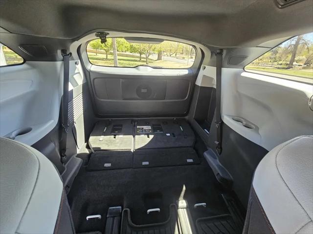 2023 Toyota Sienna XSE