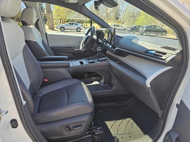 2023 Toyota Sienna XSE