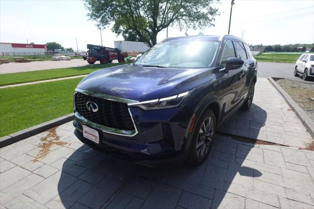 2023 INFINITI QX60 LUXE AWD