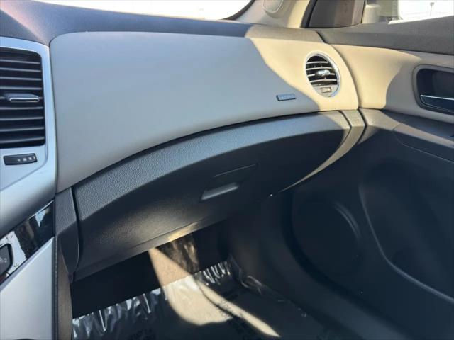 2016 Chevrolet Cruze Limited LS Auto