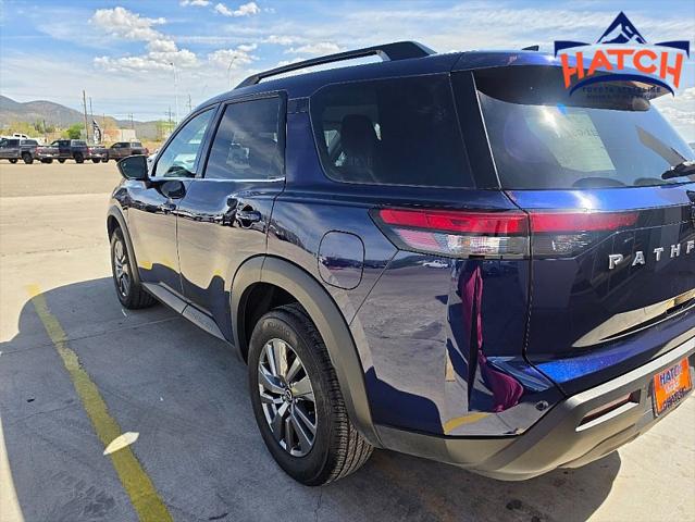 2025 Nissan Pathfinder SV 4WD
