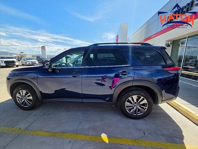 2025 Nissan Pathfinder SV 4WD
