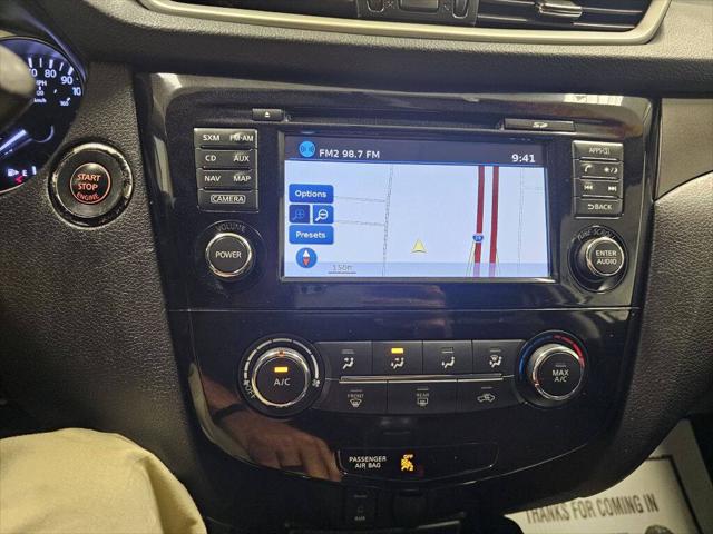 2016 Nissan Rogue SV