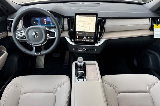 2026 Volvo XC90 Plug-In Hybrid Plus, T8 AWD, Electric/Gasoline, Bright, 7 Seats