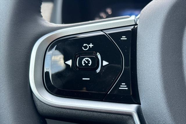 2026 Volvo XC90 Plug-In Hybrid Plus, T8 AWD, Electric/Gasoline, Bright, 7 Seats