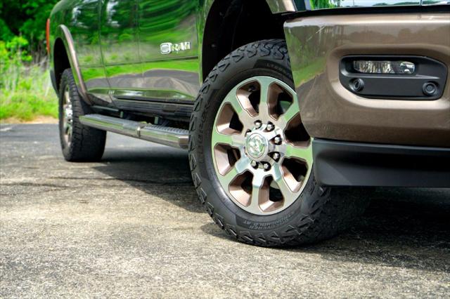 2022 Ram 3500 Limited Longhorn Crew Cab 4x4 8' Box
