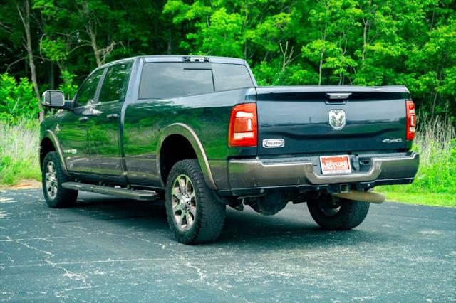 2022 Ram 3500 Limited Longhorn Crew Cab 4x4 8' Box