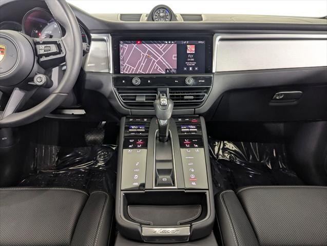 2024 Porsche Macan GTS