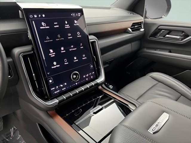 2025 GMC Yukon XL 4WD Denali
