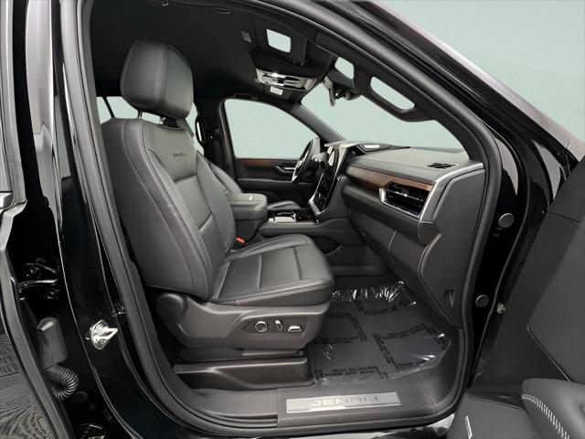 2025 GMC Yukon XL 4WD Denali
