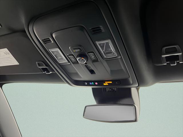 2025 GMC Yukon XL 4WD Denali