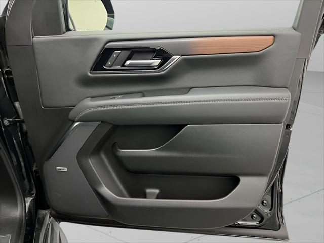 2025 GMC Yukon XL 4WD Denali