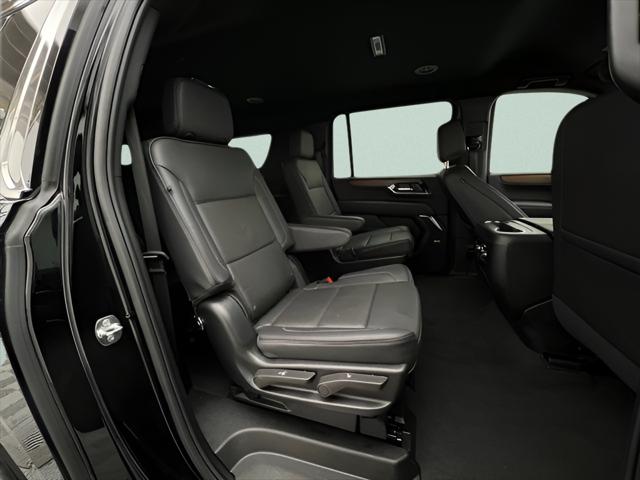 2025 GMC Yukon XL 4WD Denali