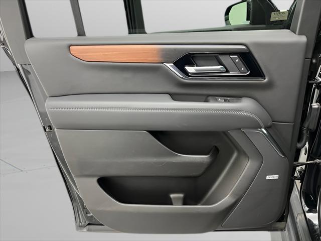 2025 GMC Yukon XL 4WD Denali