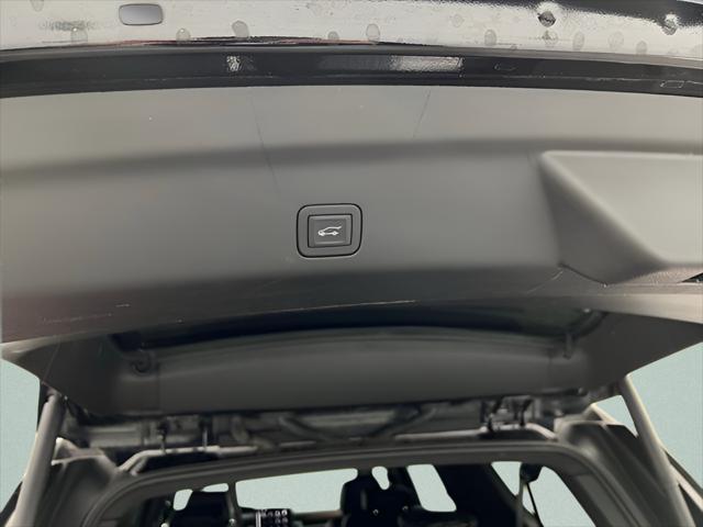 2025 GMC Yukon XL 4WD Denali