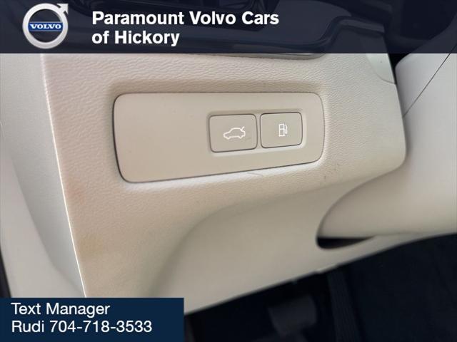 2026 Volvo XC60 Plug-In Hybrid Ultra, T8 AWD Electric/Gasoline, Dark