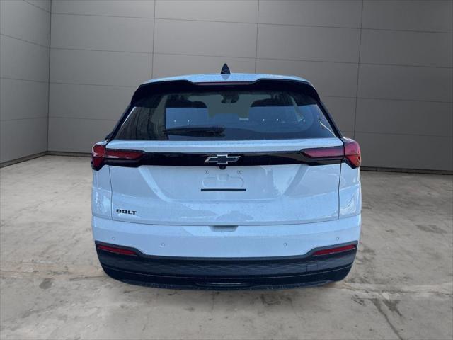 2027 Chevrolet Bolt LT FWD