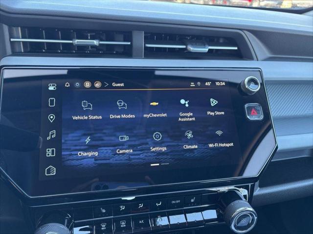 2027 Chevrolet Bolt LT FWD