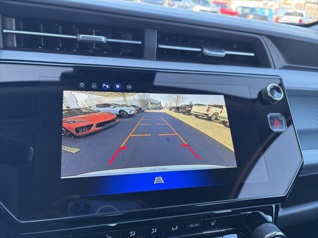 2027 Chevrolet Bolt LT FWD