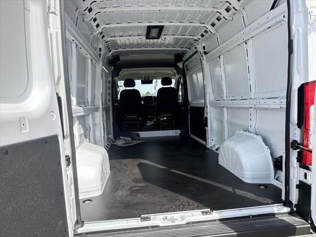 2026 Ram ProMaster 2500 Cargo Van Tradesman High Roof 159" WB w/Pass Seat
