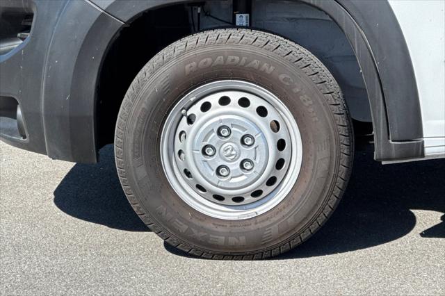 2024 Ram ProMaster 2500 Cargo Van Tradesman High Roof 159" WB w/Pass Seat