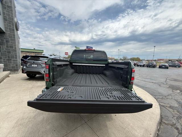 2025 Nissan Frontier Crew Cab PRO-4X 4x4