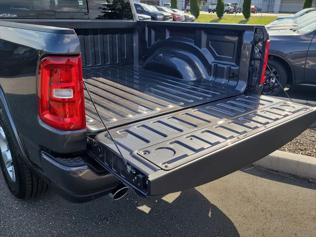 2026 Ram 1500 Big Horn Crew Cab 4x2 57 Box