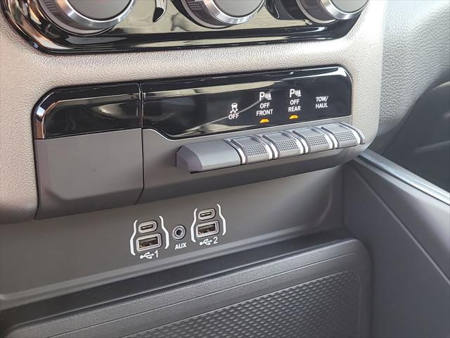 2026 Ram 1500 Big Horn Crew Cab 4x2 57 Box