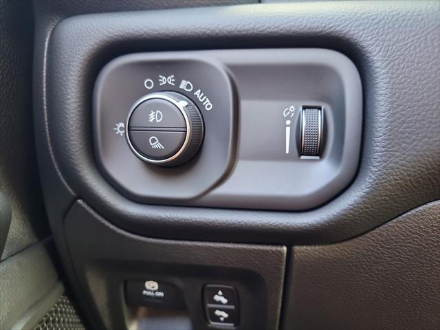 2026 Ram 1500 Big Horn Crew Cab 4x2 57 Box