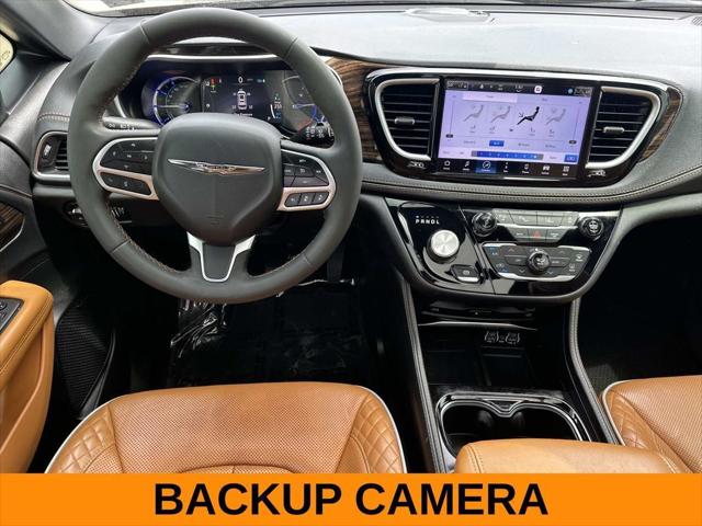 2023 Chrysler Pacifica Hybrid Pinnacle 2023 Chrysler Pacifica Hybrid Pinnacle