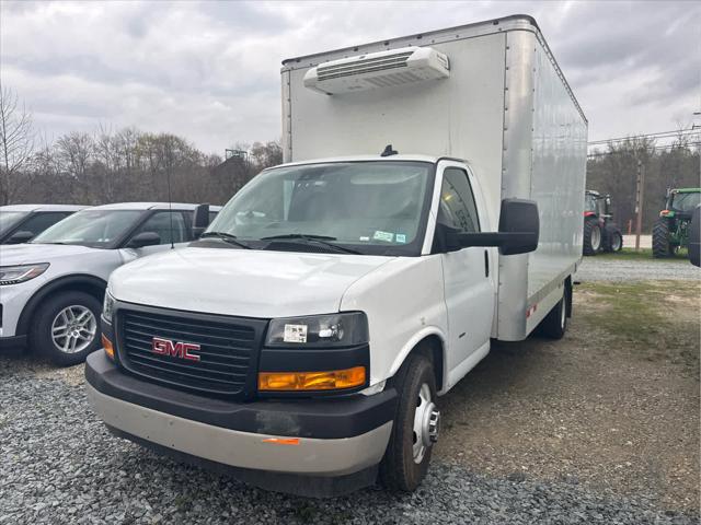 2024 GMC Savana Cutaway Work Van 2024 GMC Savana Cutaway Work Van