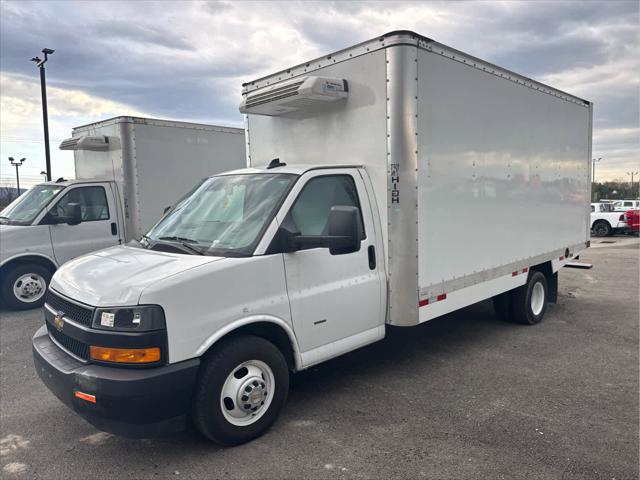 2024 Chevrolet Express Cutaway Work Van 2024 Chevrolet Express Cutaway Work Van