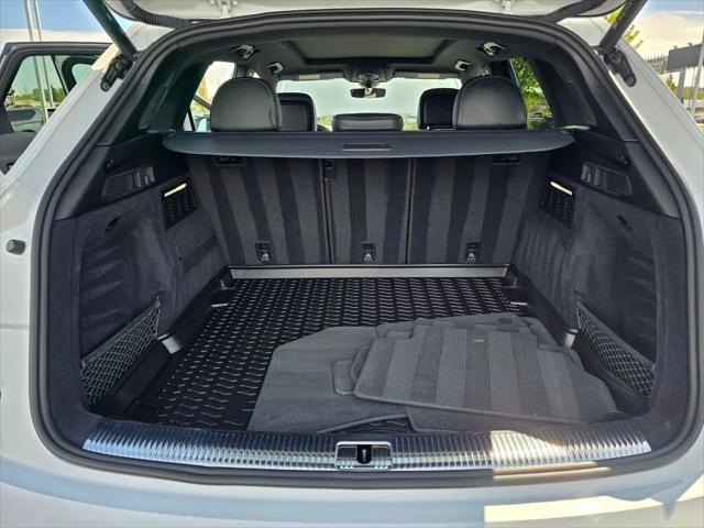 2023 Audi SQ5 Premium Plus TFSI quattro Tiptronic