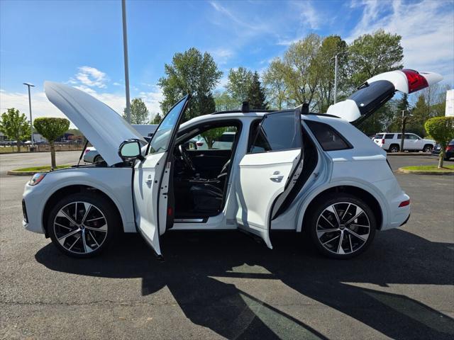 2023 Audi SQ5 Premium Plus TFSI quattro Tiptronic