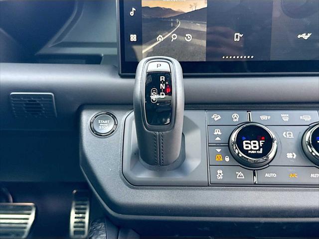 2025 Land Rover Defender P635 OCTA Edition One