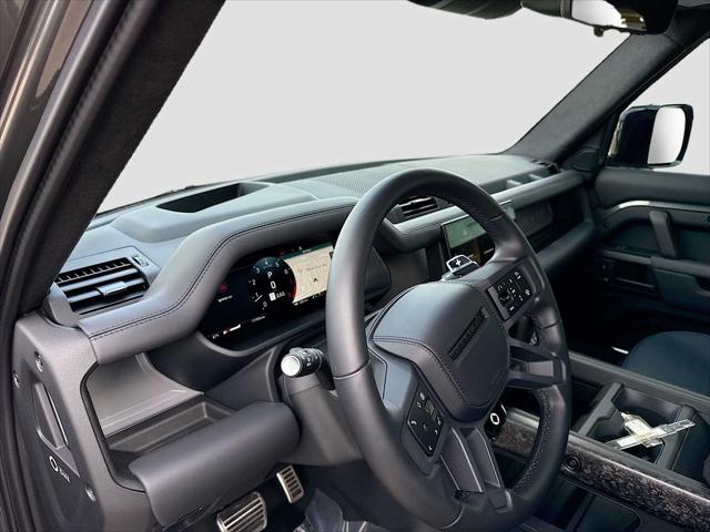 2025 Land Rover Defender P635 OCTA Edition One