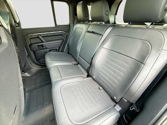 2025 Land Rover Defender P635 OCTA Edition One