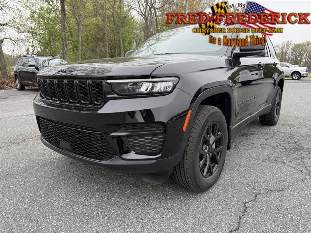 2025 Jeep Grand Cherokee Altitude X 4x4