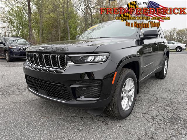 2025 Jeep Grand Cherokee Laredo X 4x4 2025 Jeep Grand Cherokee Laredo X 4x4