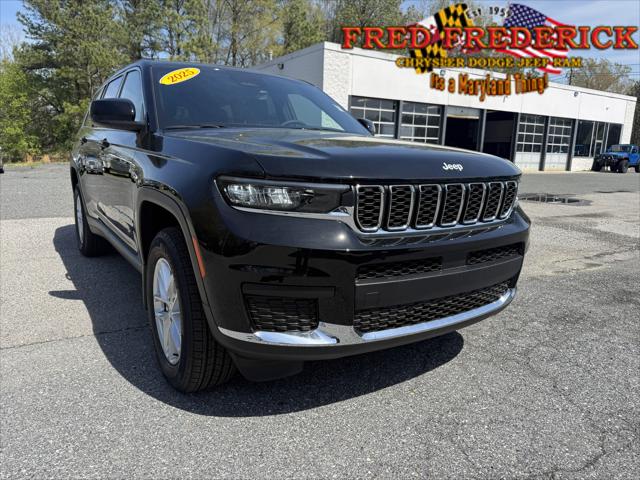 2025 Jeep Grand Cherokee L Laredo X 4x4 2025 Jeep Grand Cherokee L Laredo X 4x4