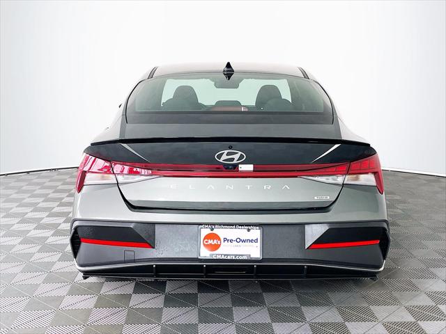 2025 Hyundai Elantra Hybrid SEL Sport