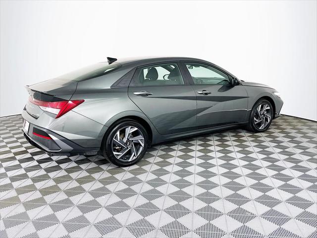 2025 Hyundai Elantra Hybrid SEL Sport