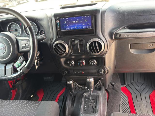 2011 Jeep Wrangler Sport - Photo 11