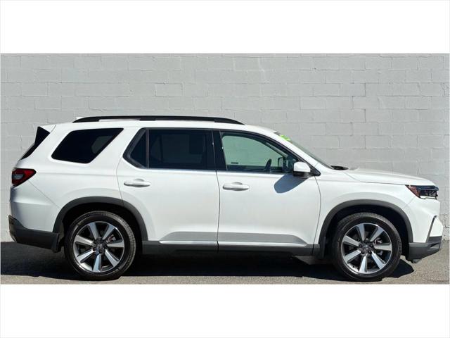2023 Honda Pilot AWD Elite