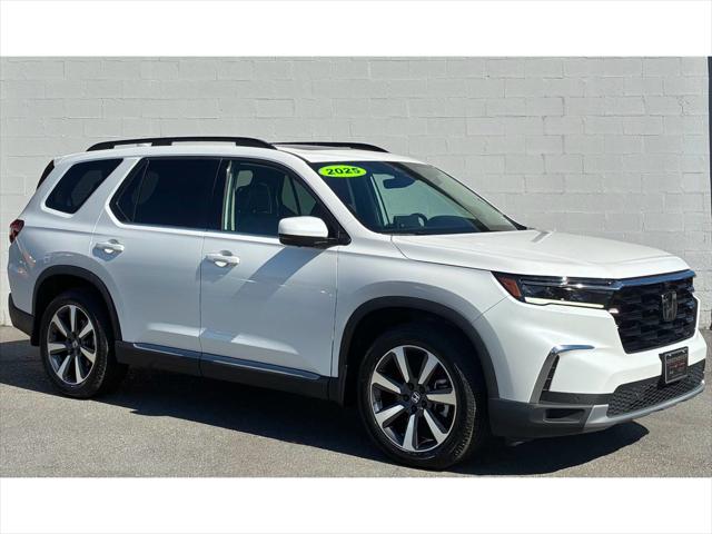2023 Honda Pilot AWD Elite