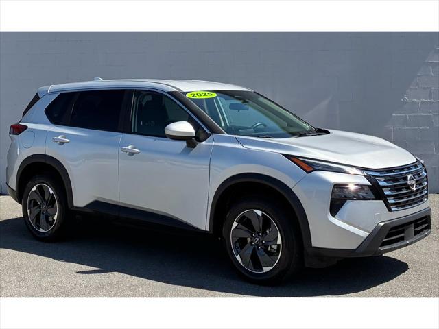 2025 Nissan Rogue SV FWD 2025 Nissan Rogue SV FWD