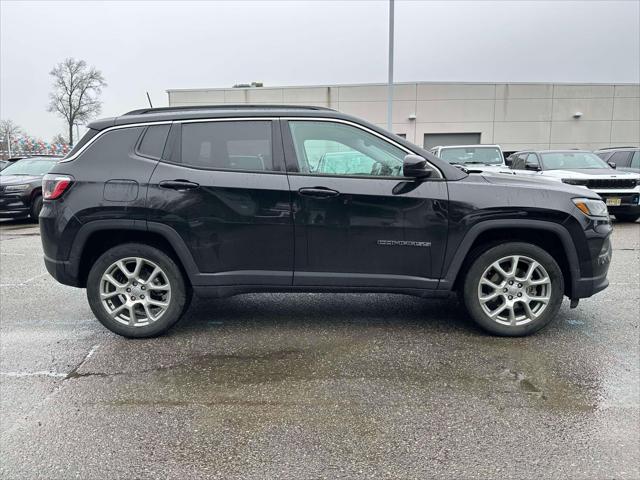 2022 Jeep Compass Latitude Lux 4x4
