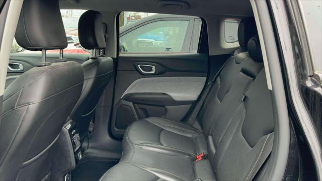 2022 Jeep Compass Latitude Lux 4x4