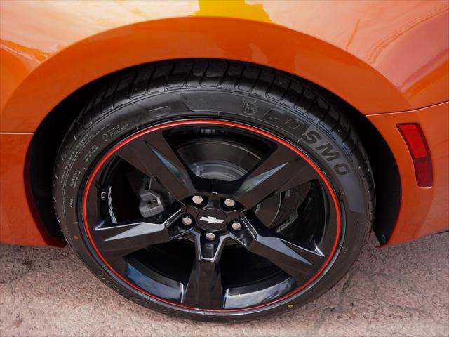 2023 Chevrolet Camaro RWD Convertible 2LT